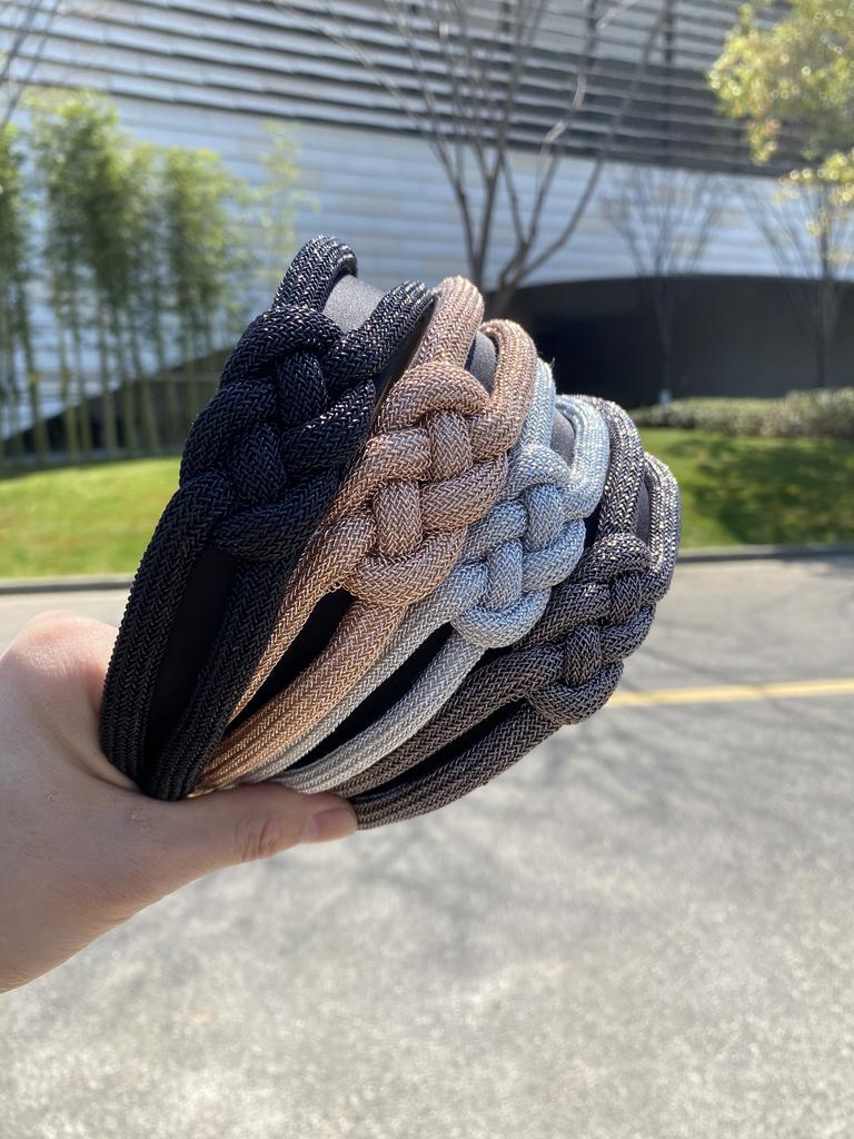 Gold Wire Rope Twist Identification Headband for Women Simple Wide-Brimmed Headband High-End Knotted Headband Hair Accessory