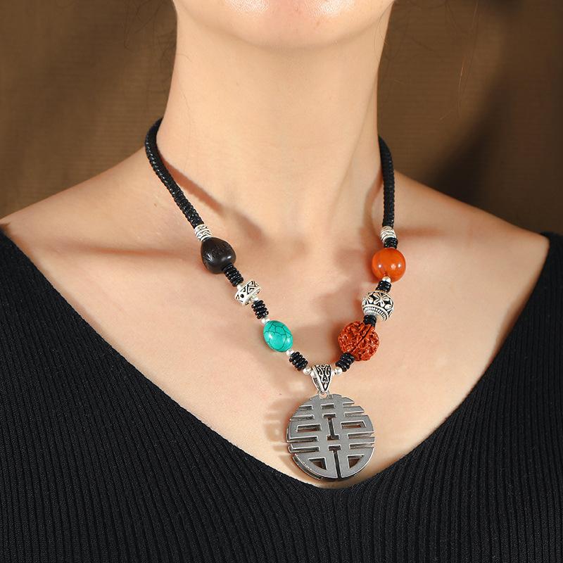 Retro imitation silver jewelry short collarbone chain women's Tibetan silver beeswax necklace sweater chain cotton and linen accessories pendant