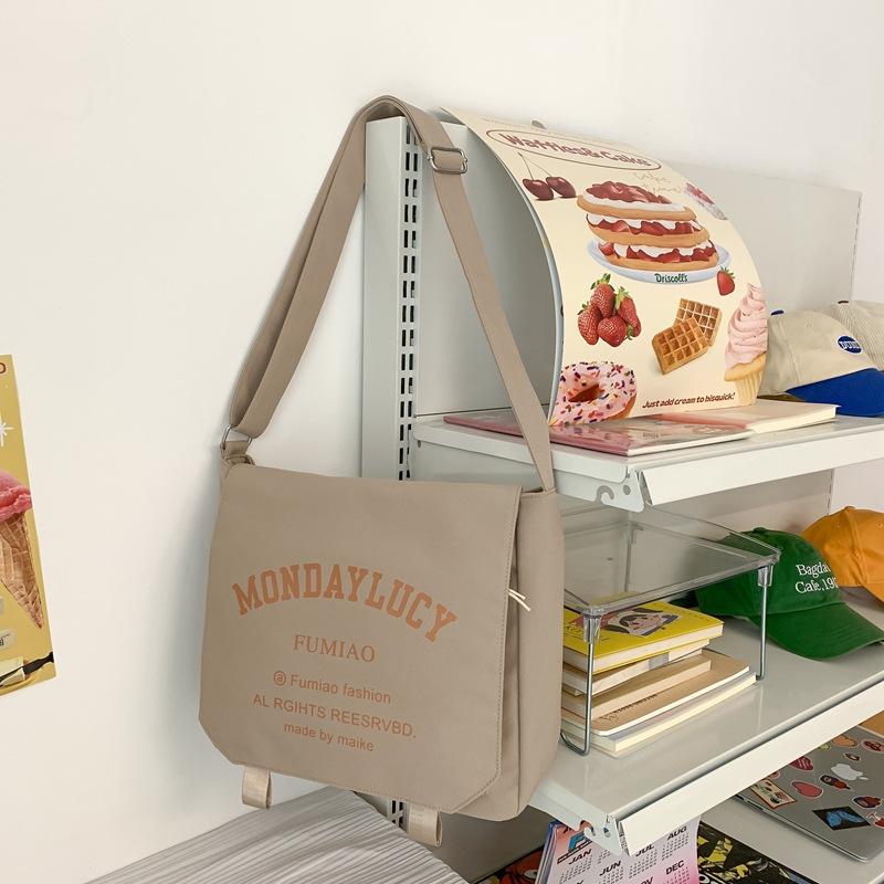 Crossbody Bag Women's Simple Shoulder Bag Large Capacity Retro Girl Student Class Book Mail Carrier Bag Tide