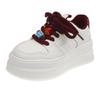 European Station thick-soled heightening little white shoes women's 2025 new spring versatile sports and leisure board shoes muffin bread shoes