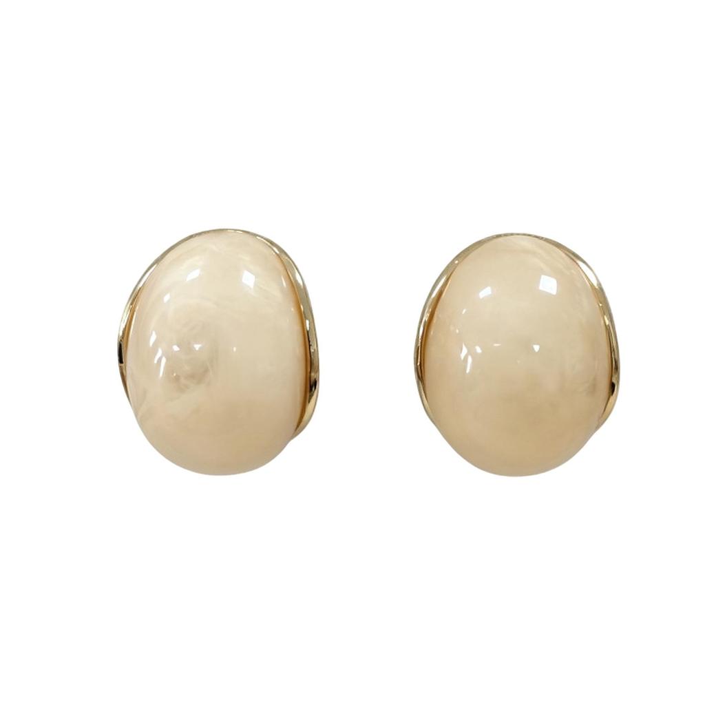 Melanoid Retro Earrings: Elegant Cream Cabochon Pendants – Face-Slimming, Light Luxury Fashion.