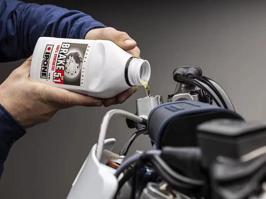 IPONE Racing Full Synthetic Brake Fluid for Kawasaki and French Motorcycles
