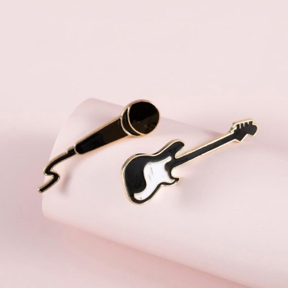 Creative Design Rock Guitar Brooch Fashionable Accessory Metal Material Enamel Pin Enamel Finish Cute Style Microphone Badge