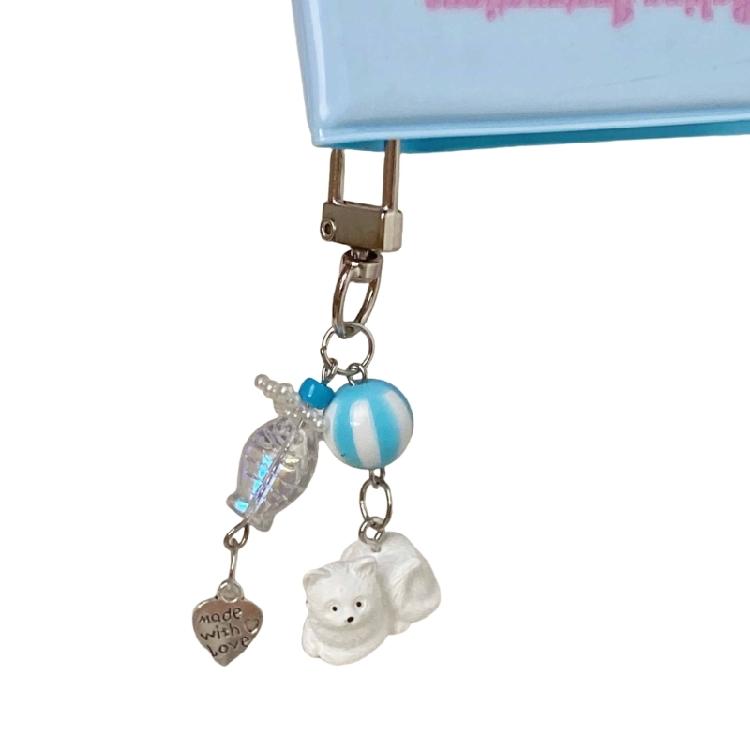 Practical Cat Embracing Plush Hanging Decoration Stylish Keychain Charm Pendant For Everyday Daily Use Casual Wear