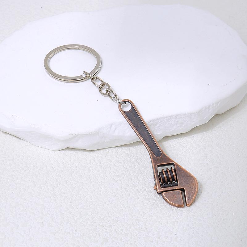 Mini Movable Wrench Zinc Alloy Keychain - Creative Car Pendant Gift