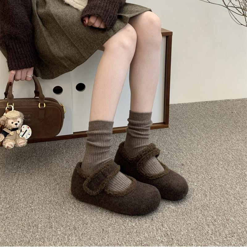 Women Mary Jane 2026 Autumn Winter Warm Outdoor Casual Shoes Ladies Comfort Cotton Shoes Fashion Plush Retro Flat Shoes Zapatos