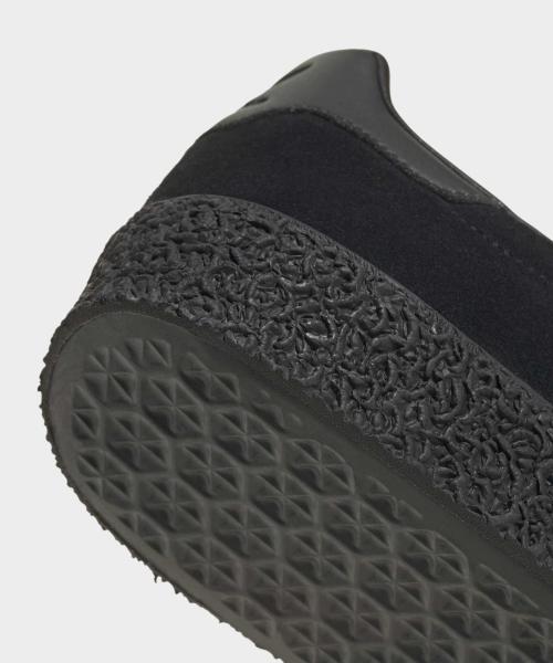 [Adidas] Montreal - Black:Carbon IH7249