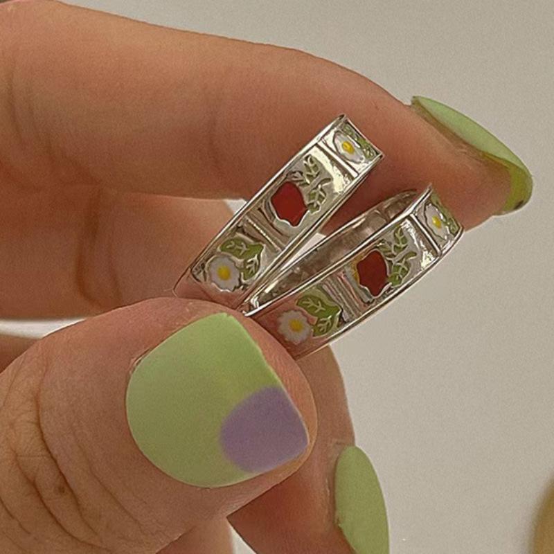 Beautifully Crafted Adjustable Daisy Rose Dripping Glaze Ring For Women With Trendy Design