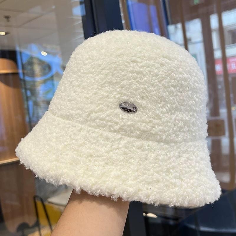 

Wool Blend Fisherman Cap With Adjustable Fit For Winter Outdoor And Daily Wear белый