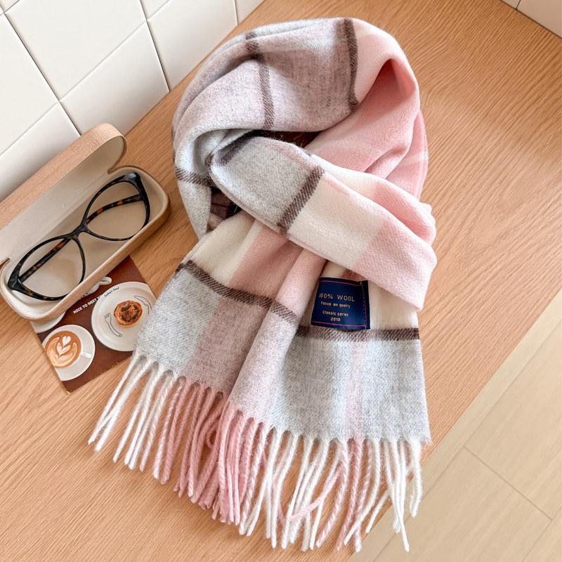 111% pure blue-gray plaid scarf for men and women, winter knitted to keep warm, high-end temperament plaid scarf