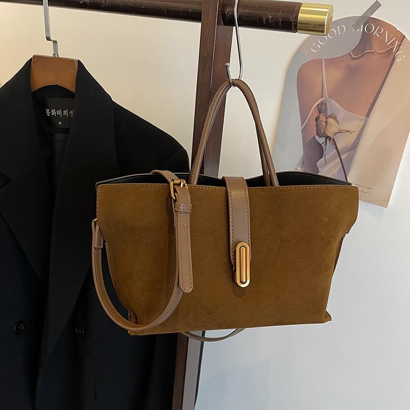 Commuter bag women's new handbag autumn and winter large-capacity shoulder messenger bag high-end retro tote bag