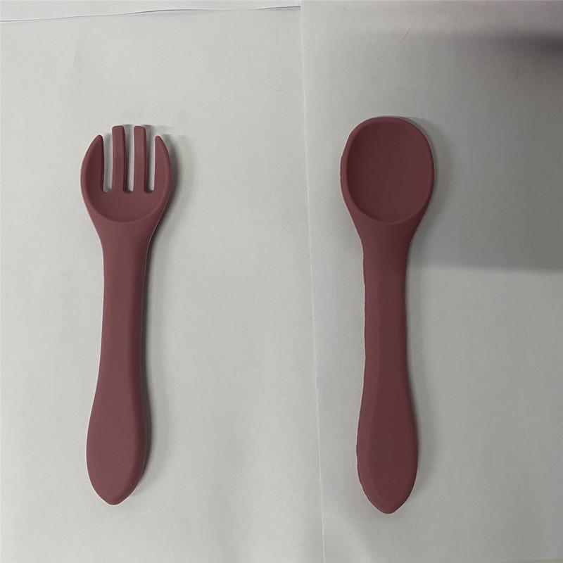 Silicone Baby Tableware Set: Bowl, Fork, Spoon, Plate with Suction Cup