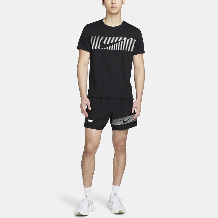 Nike Men's Black Short-Sleeve T-Shirt with Striped Logo Print