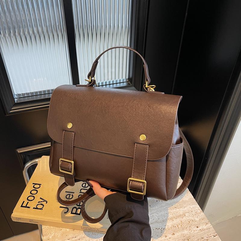 

Нишевый дизайн ретро рюкзак женский новый осенне-зимний высококлассный повседневный на плечо сумка-мессенджер темно-коричневого