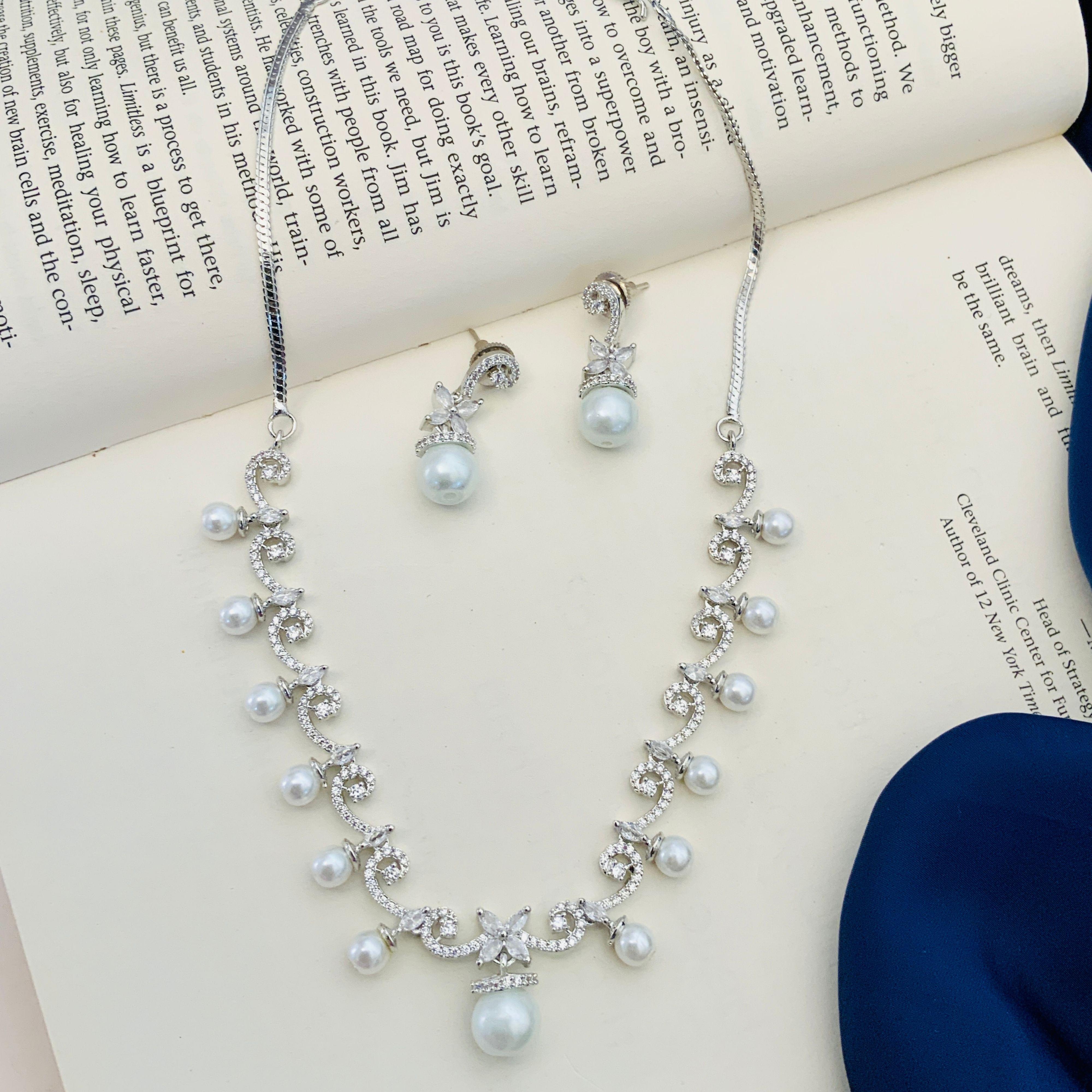 

Посеребренные бриллиантовые круглые колье комплект бриллиантовых колье комплект для женщин белый