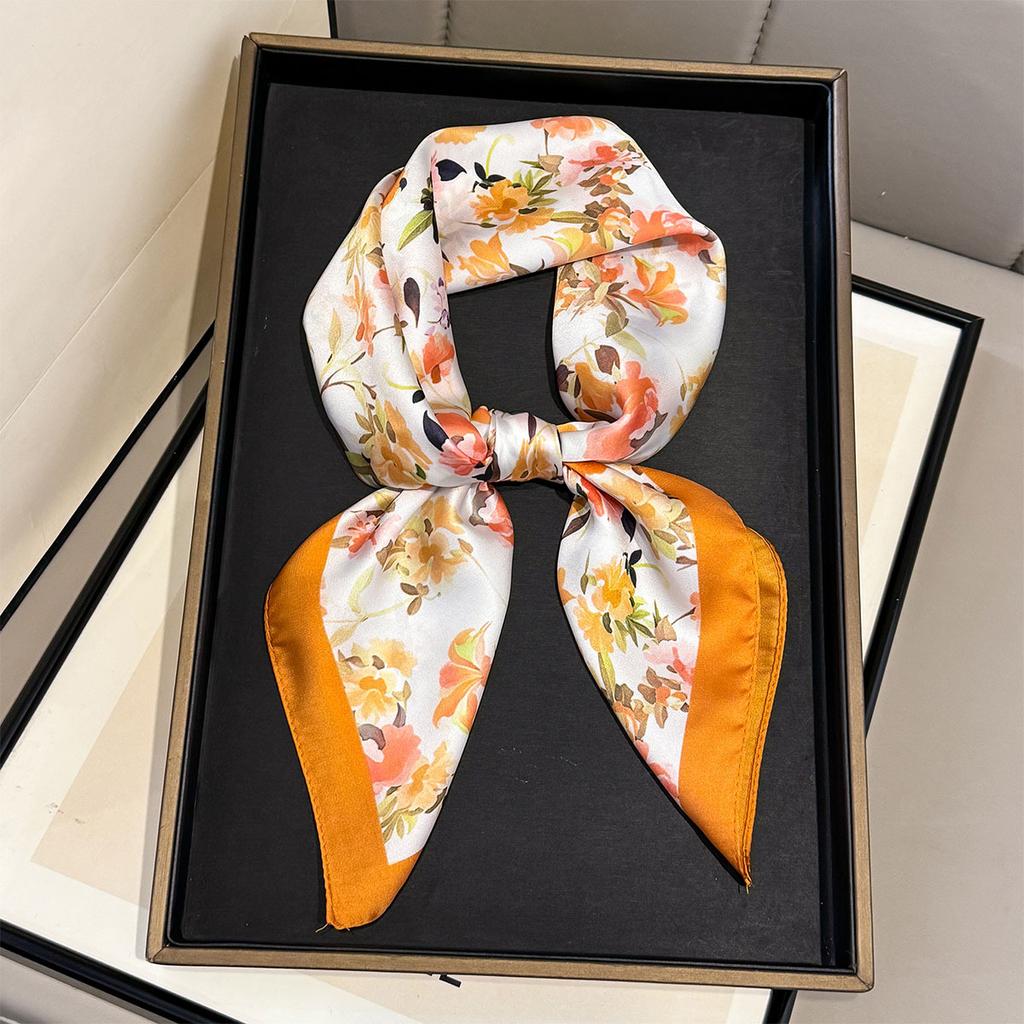 Simple Retro Versatile Floral Small Square Scarf Women's Summer Thin Sunscreen Silk Scarf Seaside Beach Sunshade Shawl Headscarf