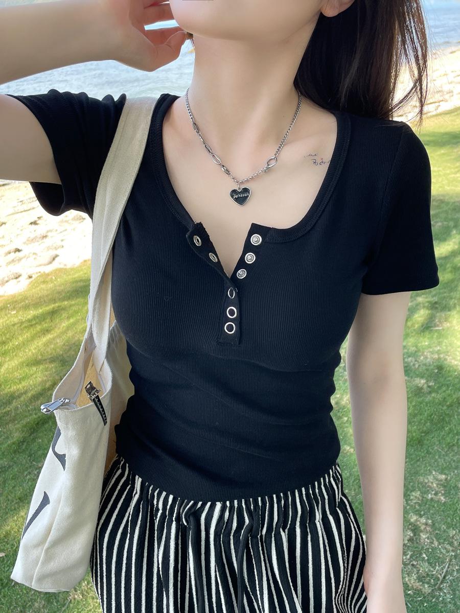 

Women s Grey Crew Neck Long Sleeve T-shirt - Straight Shoulder, Low Neck, Autumn 2024 Style Large