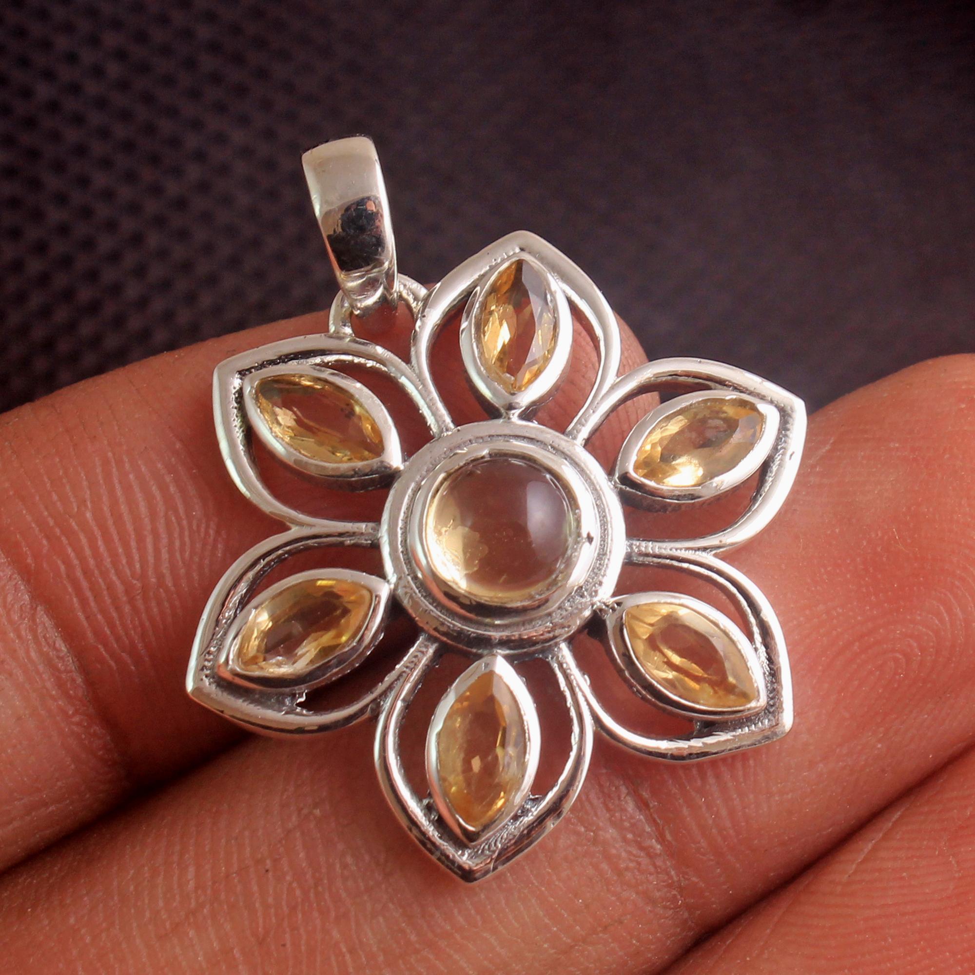 

Жіноча підвіска з гранатом і цитрином зі срібла 925 проби Січень Листопад Ювелірні вироби з каменем народження жовтий