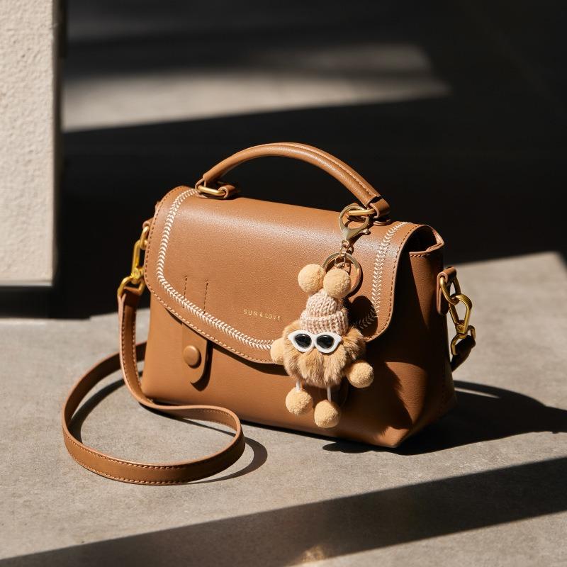 

Женская сумка-мессенджер из натуральной кожи Летняя сумка-мессенджер (21*8,5*14,5 см) 612410068