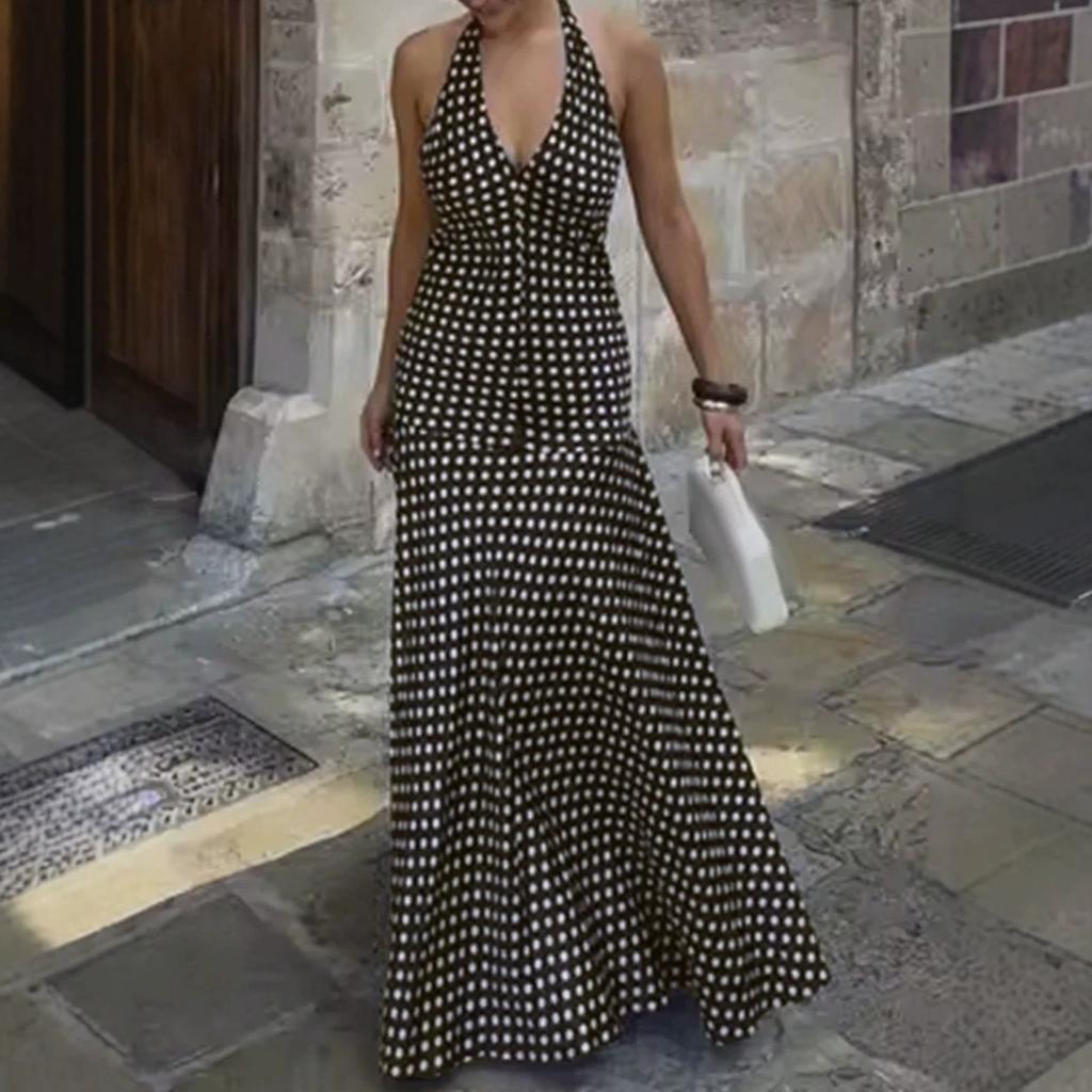 European and American new retro polka dot holiday dress, neck deep V big halter pendant big pendulum long dress