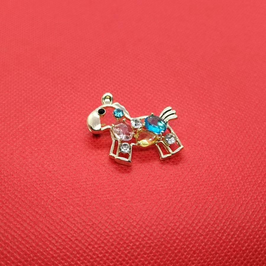 Colorful Personalized Small Horse Brooch - Cute & Versatile Clothing Accessory Other