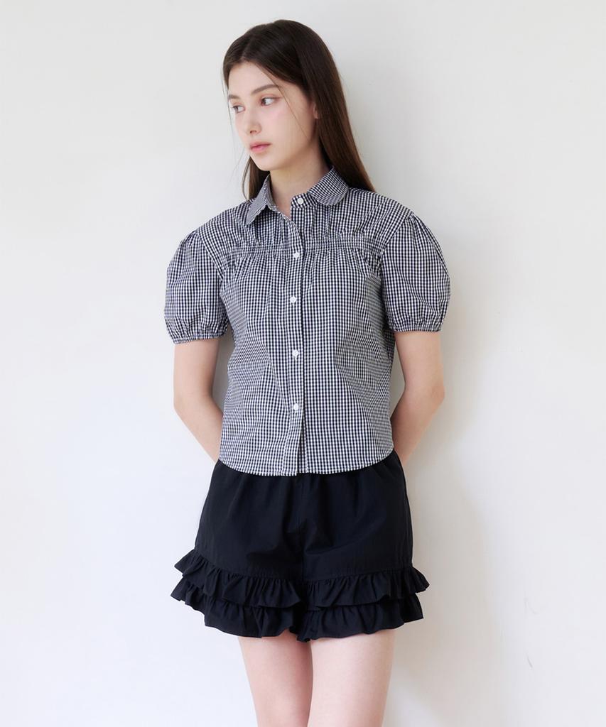 Alkialka Ruffle Hem Shorts (Black)