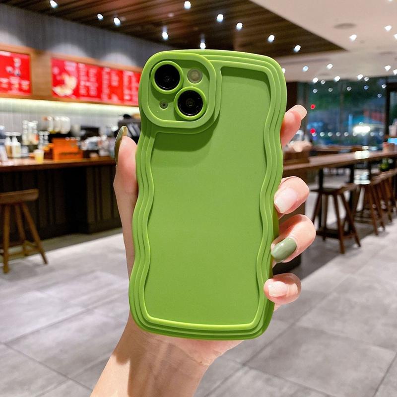 Luxusní matný nárazuvzdorný silikonový kryt s vlnitými liniemi pro iPhone 15 14 13 12 11 Pro Max X Xs XR Max 7 8 Plus matný nárazuvzdorný měkký silikonový kryt s motivem cukrovinek