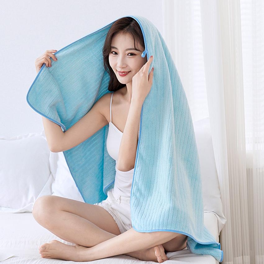 Candy Color Striped Absorbent Bath Towel Super Soft Coral Fleece Shower Towels Bathroom Towel for Adults Spa Swim Quick-drying