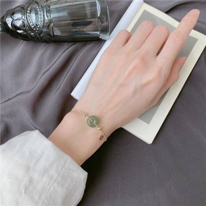 Hetian Jade Safety Buckle Bracelet: Women's Luxury Retro Palace Style Lucky Bead Bangle.