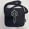 Stilvolle Trapstar Unisex Schulter-Crossbody-Tasche mit reflektierender schwarzer Farbe, perfekt für lässiges Reisen und Charaktere)