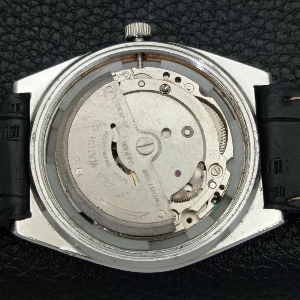 CITIZEN AUTOMATIC 8200 VINTAGE JAPAN MENS SILVER COLOR DIAL WATCH a500204-2 R151b-a500204