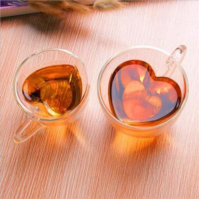 Tazza di Vetro a Forma di Cuore Amore Tazza da Caffè a Doppia Parete con Manico Antiscottatura Cuore Bere Tè Latte Succo Acqua tazza Regalo Amante
