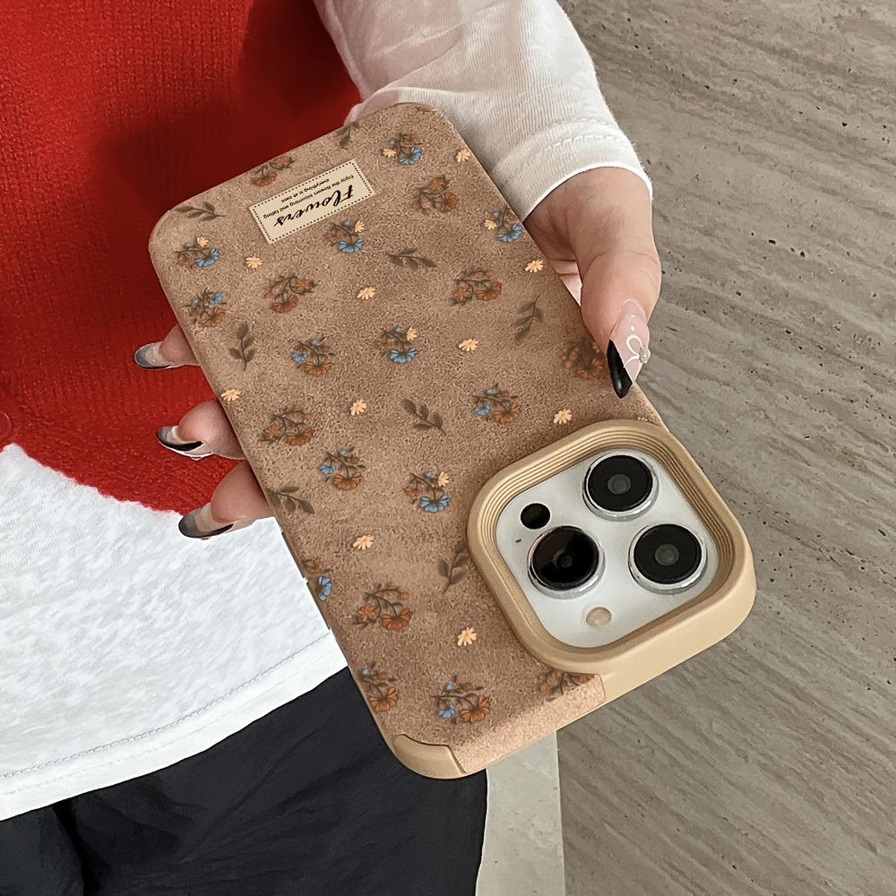 Phone Case For iPhone 17 16 15 14 13 12 11 Pro Max XS XR 16 Plus 17 Air Winter Fashion Retro Brown Faux Fur Floral Design Cover