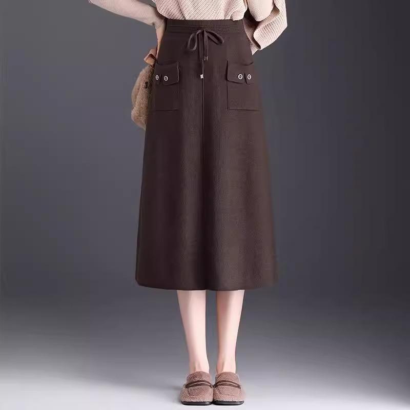 Autumn/Winter 2025 Black High-Waist Wool Knit Midi Skirt with Pockets