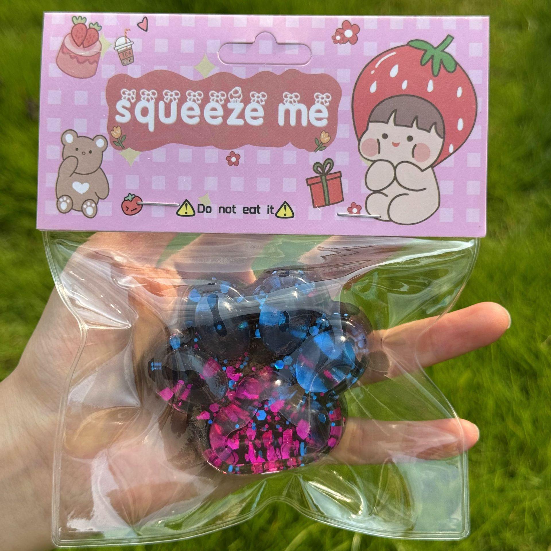 

Игрушка-сквиши с пайетками «Лапка кошки Авроры» - Высокоценный антистресс и интернет-сенсация