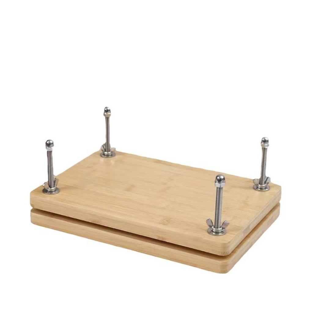 Dřevěný knižní lis pro domácí restaurování a opravu knih