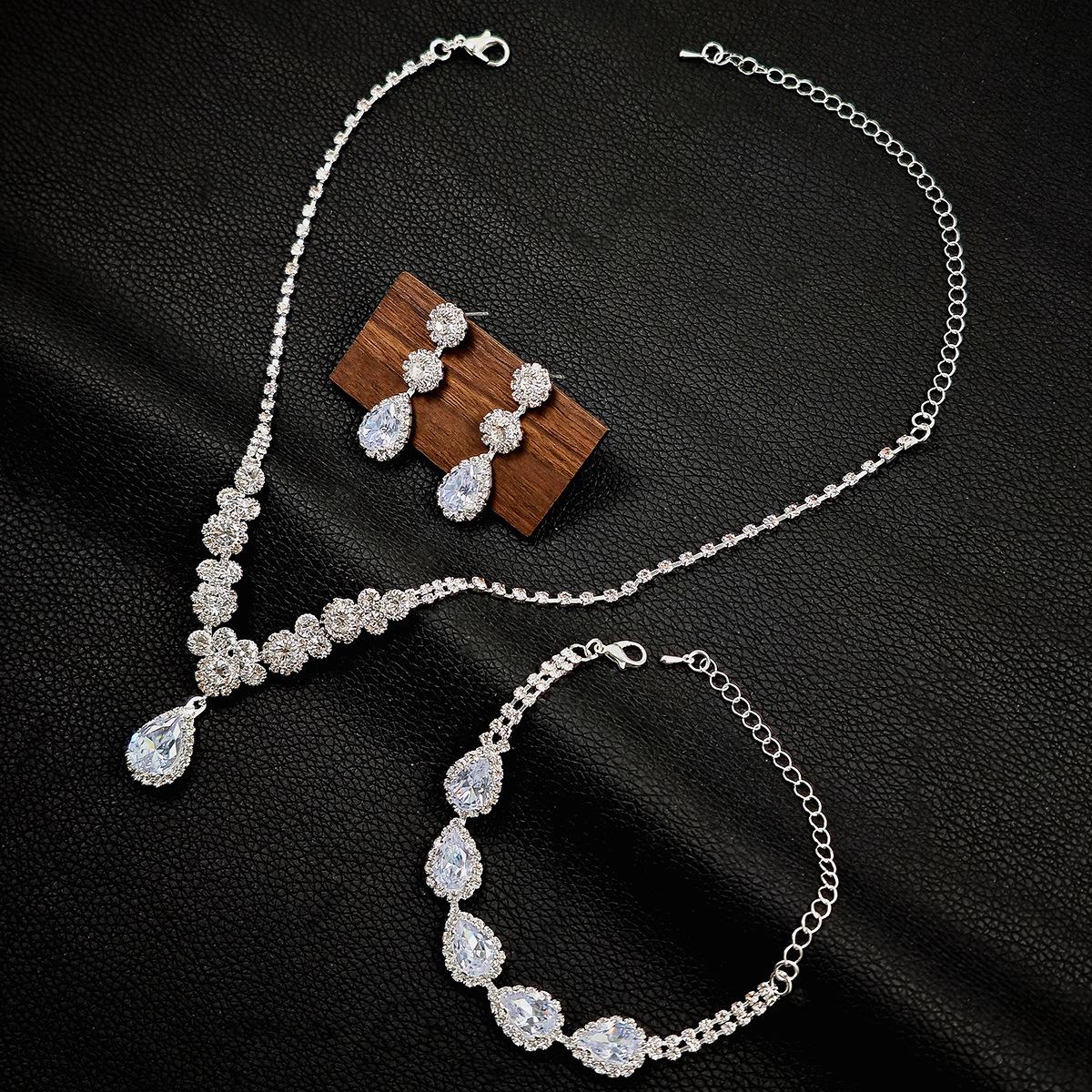 Elegant Geometric Zirconia Water Drop Necklace & Flower Jewelry Set for Women - Three Pieces