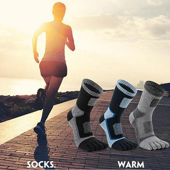 Men's Mid-Calf Split-Toe Breathable Sport Socks - Wear-Resistant and Sweat-Absorbent Five-Toe Design