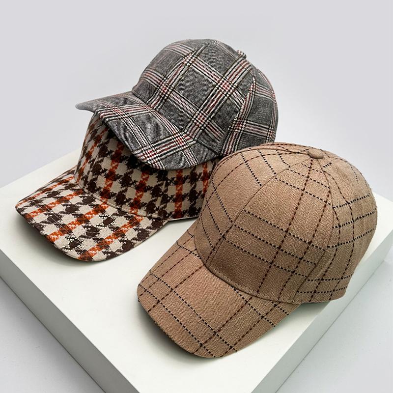 Autumn and Winter Men Women New Versatile Stripe British Baseball Caps Check Fashion Cotton Warm Soft Houndstooth Retro