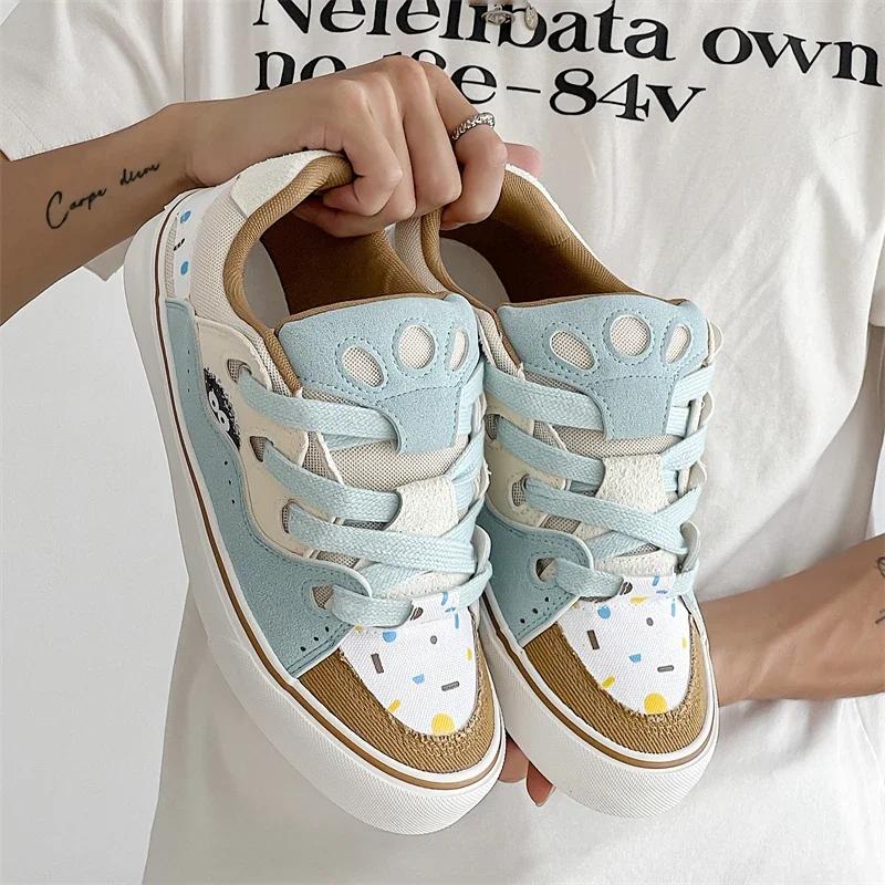 Flat White Shoes for Women 2026 New Trendy and Fashionable Couple Korean Version Versatile Casual Breathable Sports Shoes