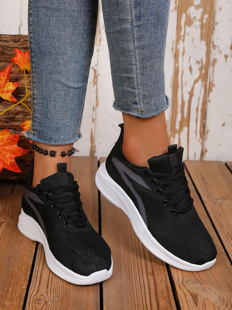 Spring Flying Woven Mesh Breathable Soft Sole Lightweight Non-slip Mother Shoes