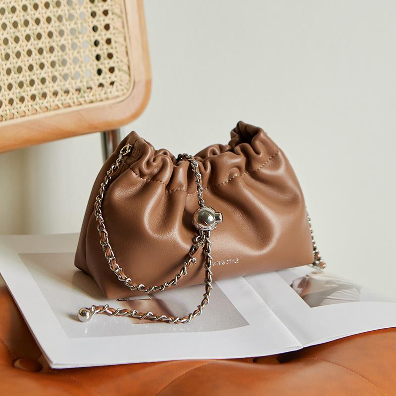 

Mrs. Qiao Crossbody Bag for Women 2025 New Model Bag Ladies High-end Pleated Chain Bag Popular Genuine Leather Women s Bag Long19CM*Wide9CM*High14CM коричневий