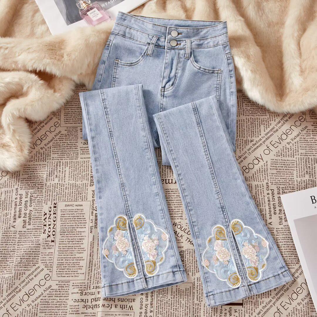 

2024 Women s High Waist Light Color Embroidered Flare Jeans: New Chinese Style Extra Large