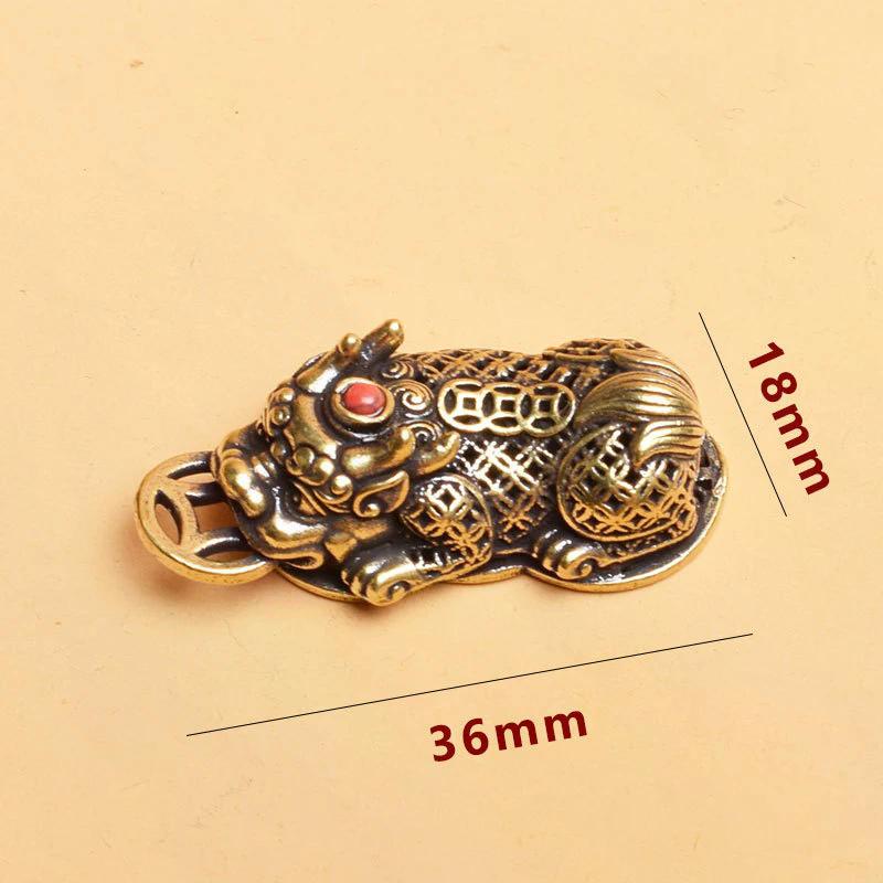 Ornament Brass Animal Pixiu Coin Charms Pendant Statue Chinese Miniature Figurines Home Office Tabletop Decoration Accessories