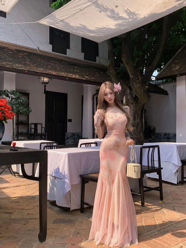 Lace splicing printing suspender dress women's summer mesh fishtail skirt design waist skirt hip-wrapped long dress