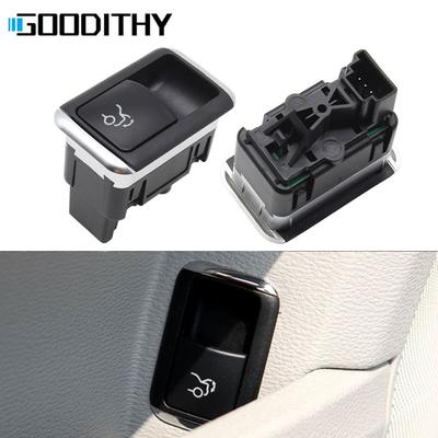 W204 W212 X204 Tlačidlo na uvoľnenie batožinového priestoru vzadu Tlačidlo na ovládanie dverí batožinového priestoru Tlačidlo pre Mercedes BENZ CE triedy GLK