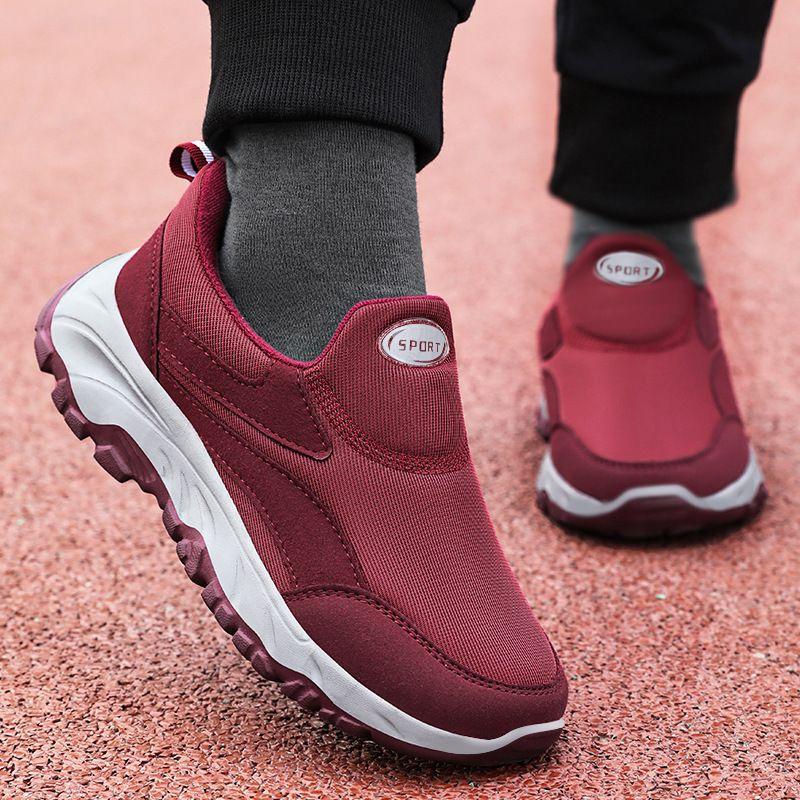 Mom sports shoes autumn women the elderly shoes women soft soles elderly non-slip middle-aged and elderly casual walking couple
