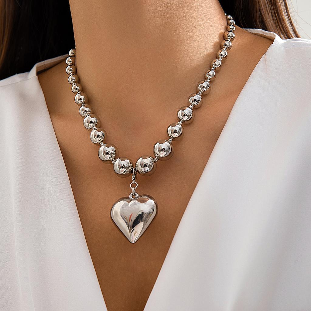 PuRui New Punk Removable Love Heart Pendant Necklace for Women Acrylic Beads String Choker Charm Clavicle Chain Zircon Party