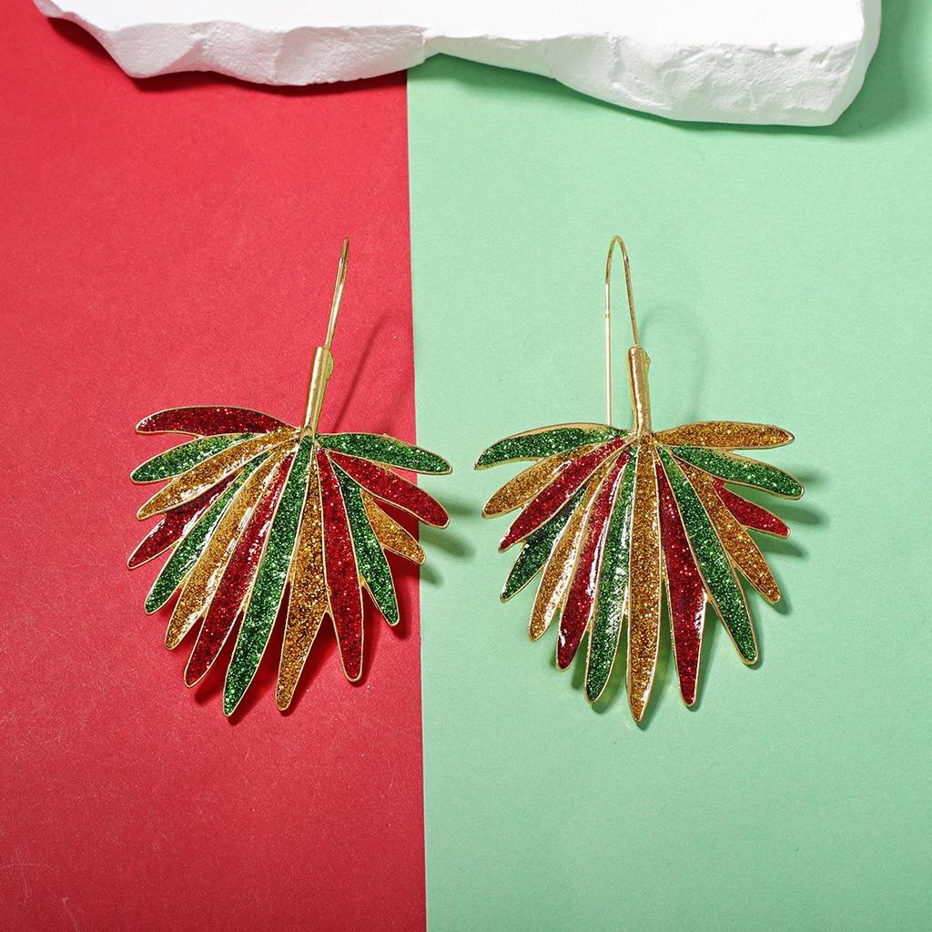 Leaf-Shaped Christmas Ear Hooks - Trendy, Versatile Fashion Design