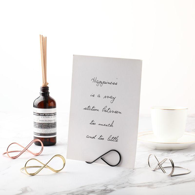 1 buc Suport pentru număr de masă/card de nume, pentru petrecere, suport pentru memo/fotografie, clip pentru notițe